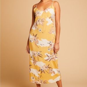 Amuse Society Papaya MIDI dress | summer dress | beach dress | yellow dress